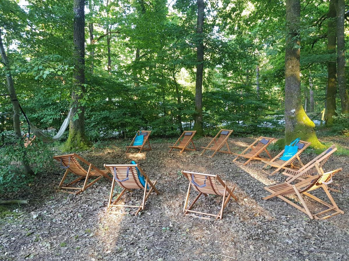 Camping De La Foret Seasonova Sille-le-Guillaume Exterior photo