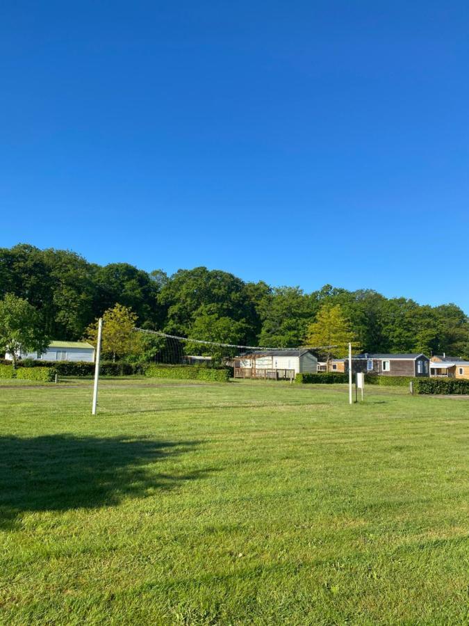 Camping De La Foret Seasonova Sille-le-Guillaume Exterior photo