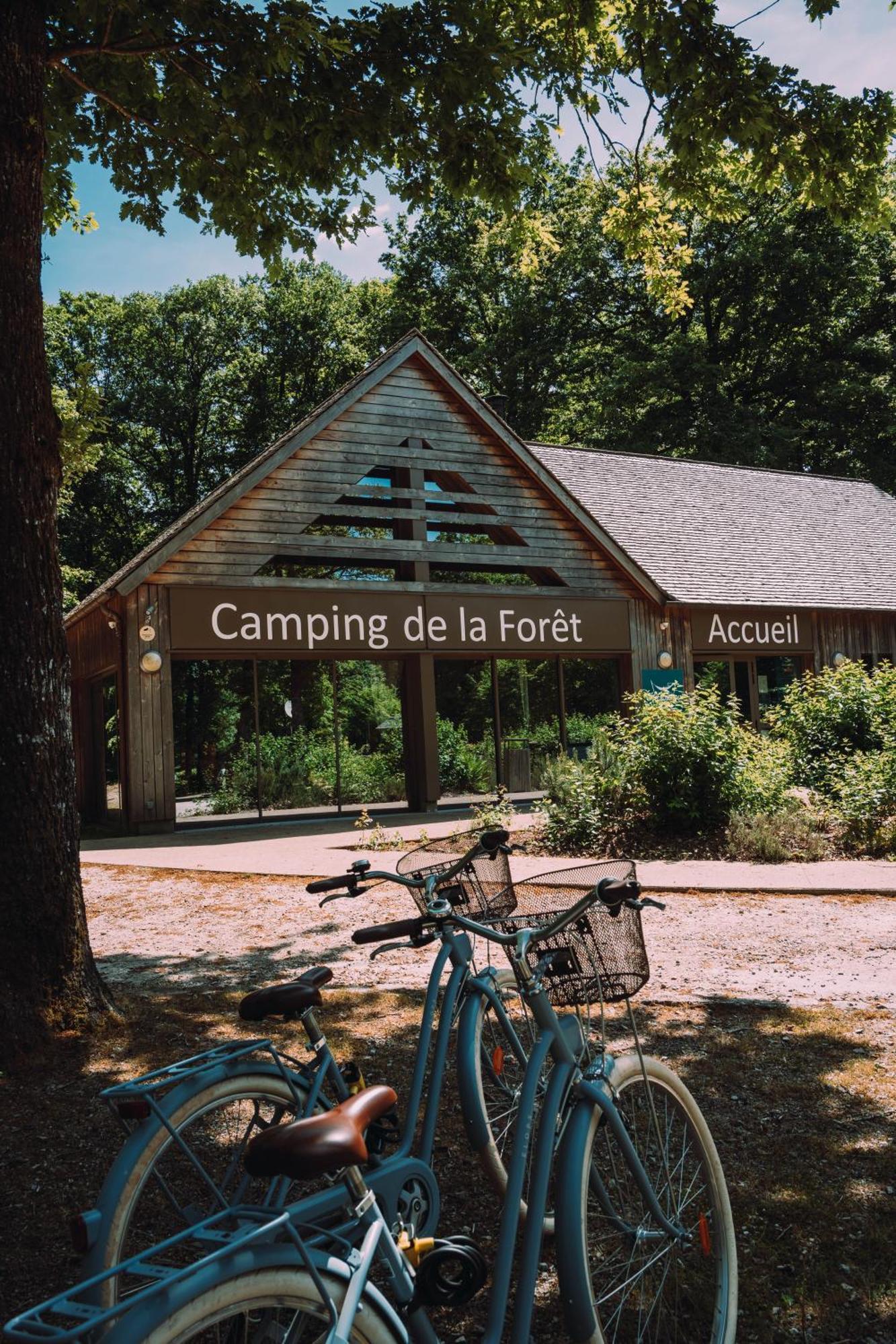 Camping De La Foret Seasonova Sille-le-Guillaume Exterior photo
